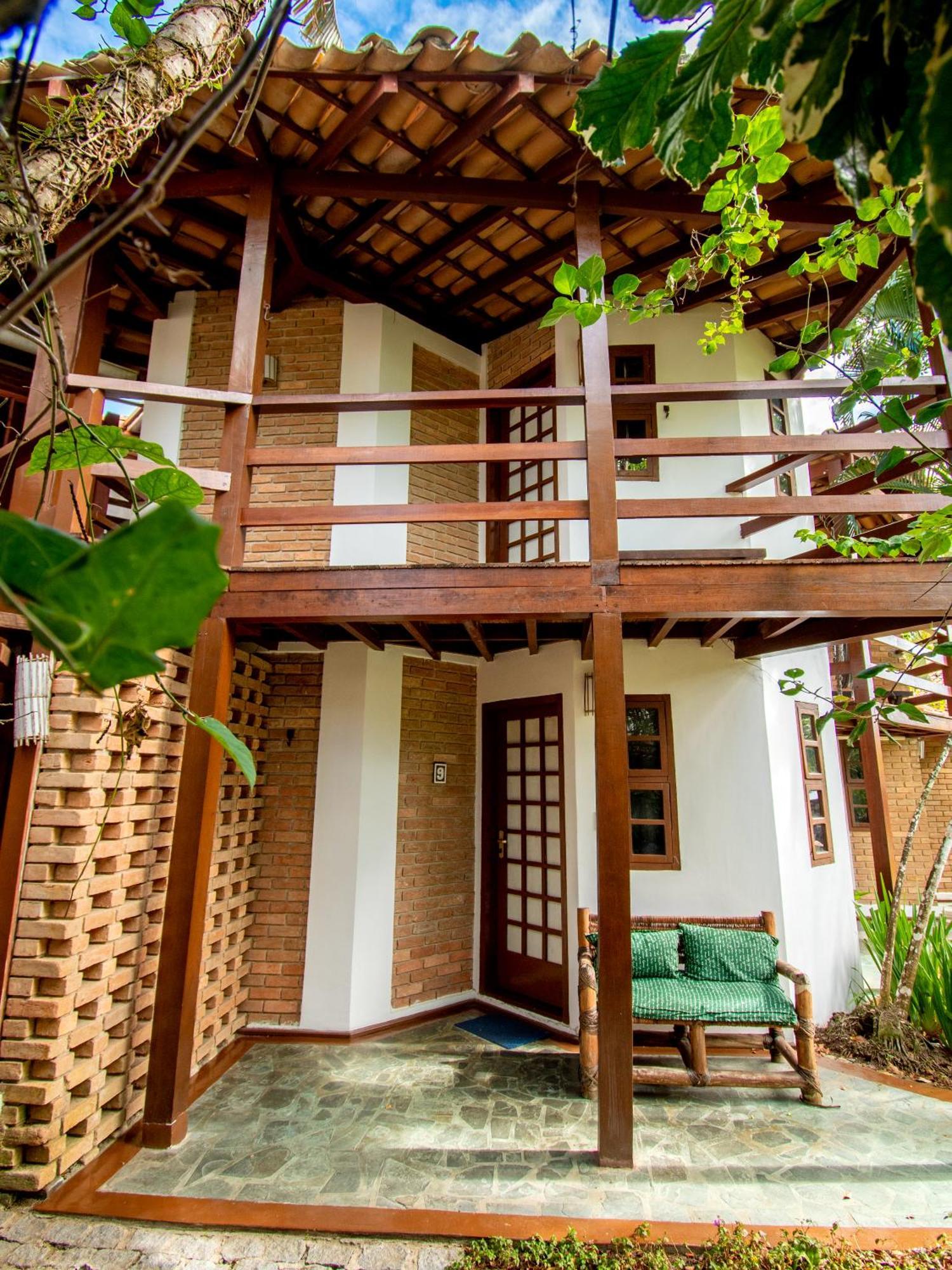 Hotel Arraial Candeia 4*